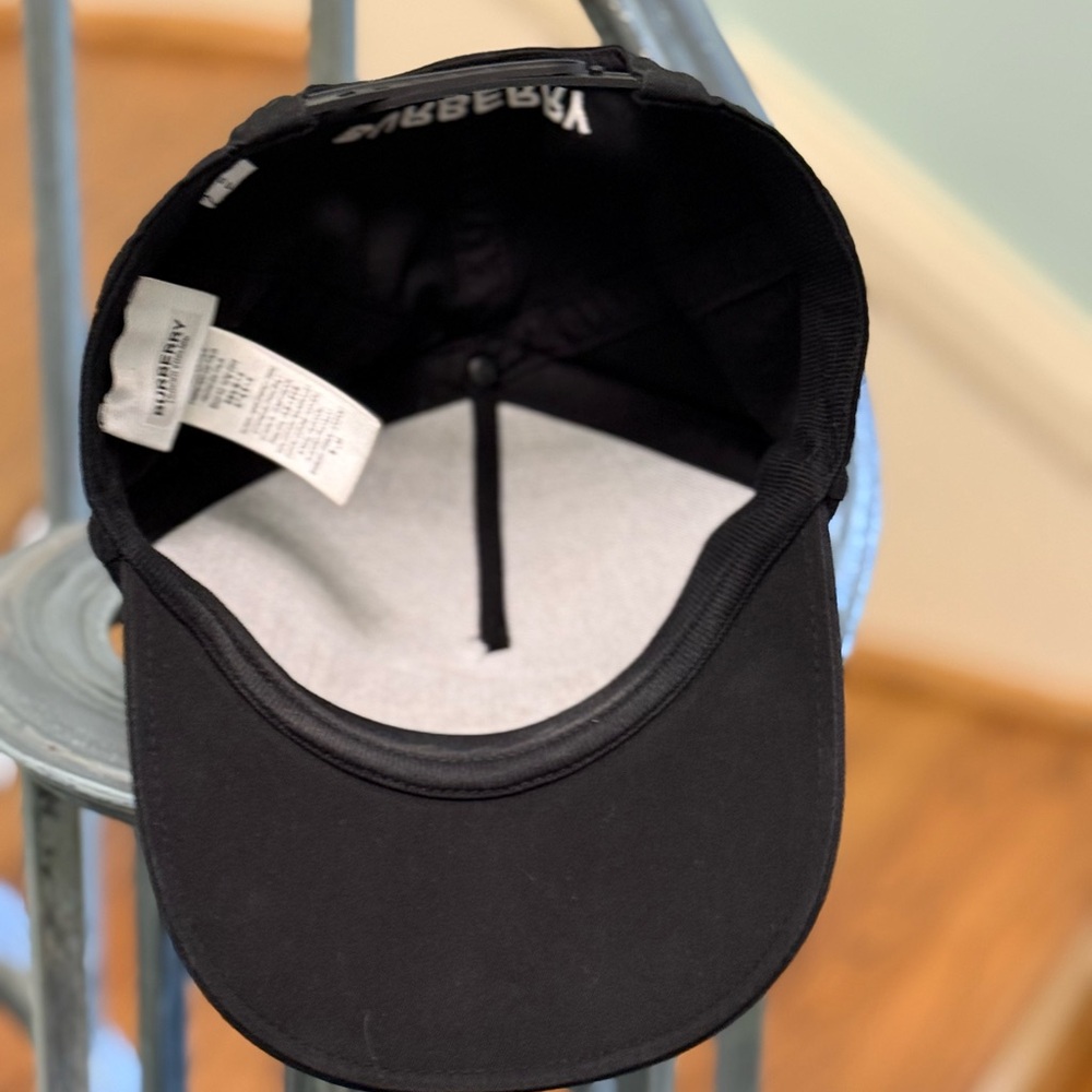 Black Burberry Hat - Picture 4 of 5